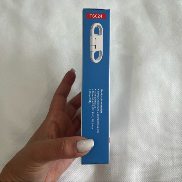 Charge Sync Cable plus Bottle Opener - Picture 3 of 4